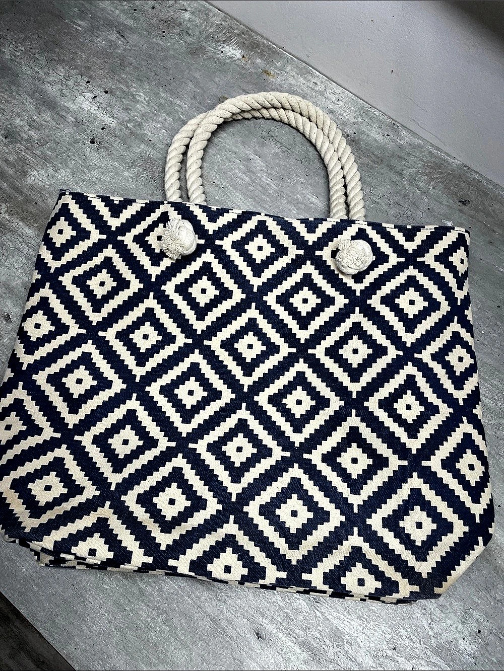 summery rose Geometric Blue & Cream Tote
